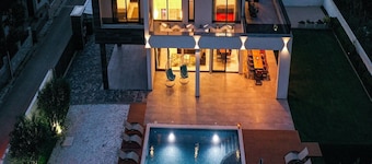 Contemporary Zadar Villa | 4 Bedrooms |.
