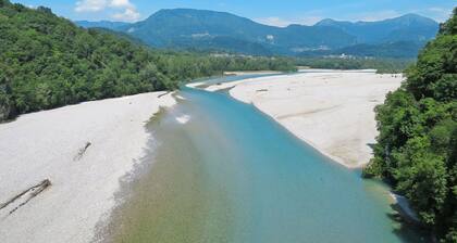 Nice apartment in villa for 6 guests with TV and patio