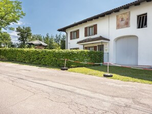 Esterni