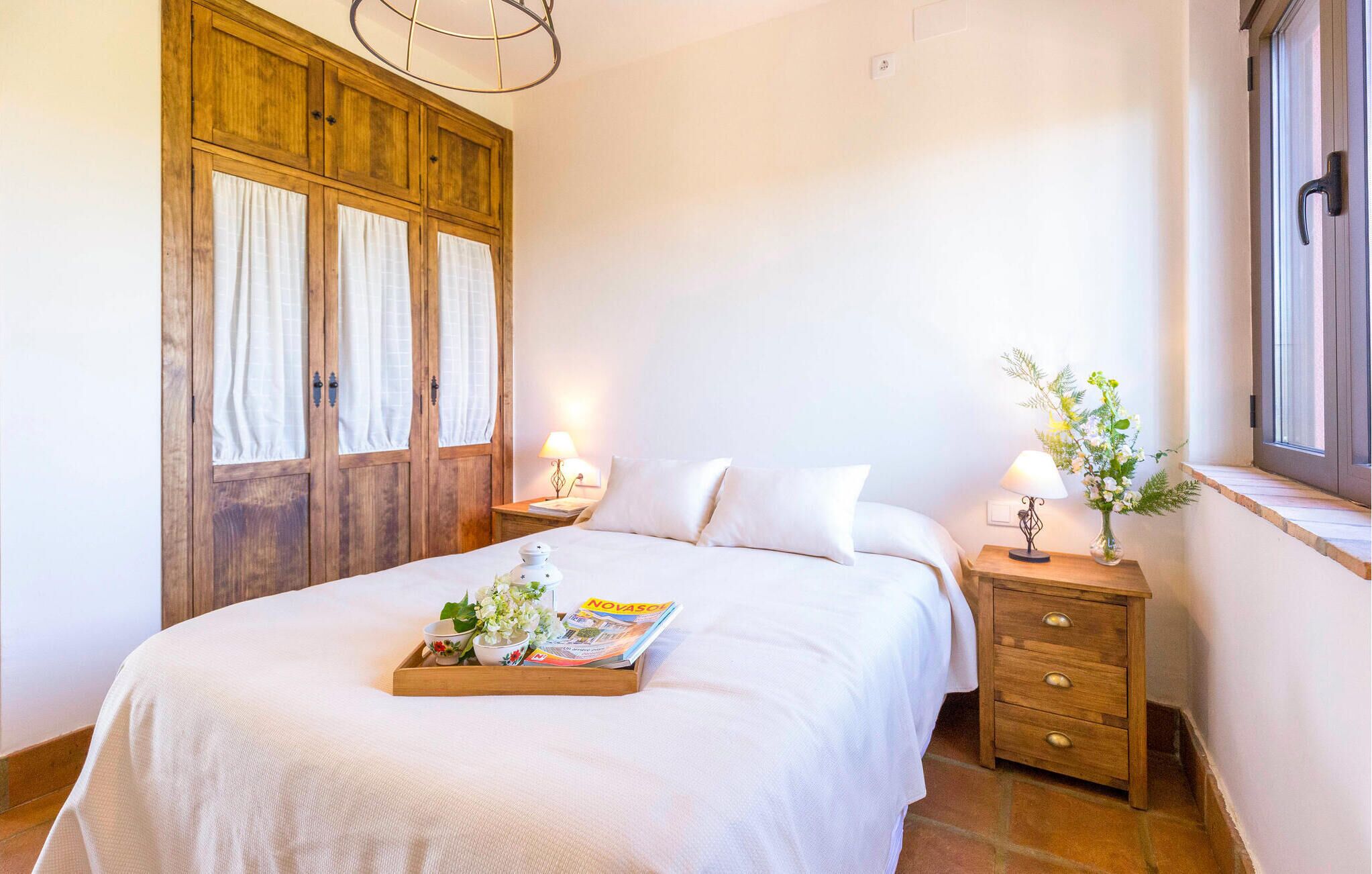 5 chambres, lit parapluie, Wi-Fi gratuit, draps fournis