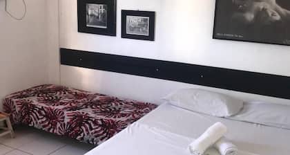 Studio piedade kolminkertainen apt