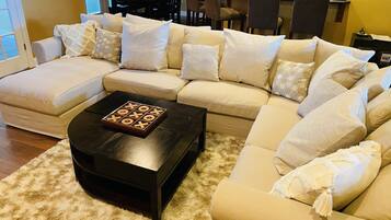 Smart TV, video games, DVD player, ping pong