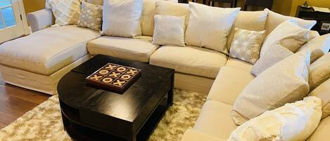 Smart TV, video games, DVD player, ping pong