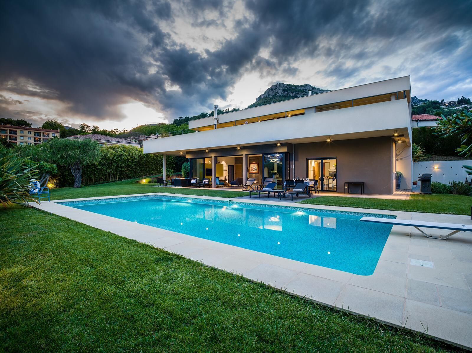Vue d'ensemble - Main view from Villa Epure