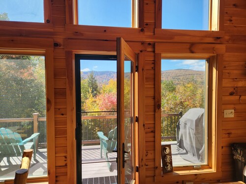 The Artist's Cabin at Powder Ridge Overlooking Sunday River
SKI PARKING PASS