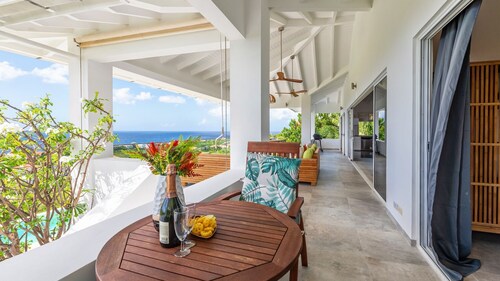 Sugarbird Villa - Estate Coral