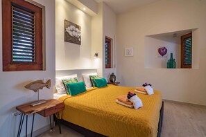 4 bedrooms, WiFi, bed sheets