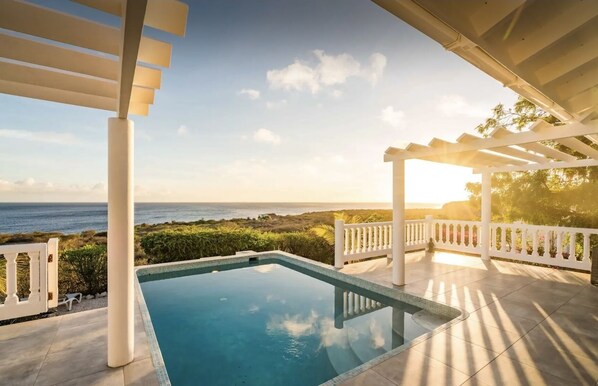 Alberca al aire libre 