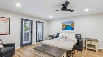 1 bedroom, iron/ironing board, WiFi (free), bed sheets