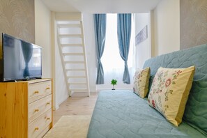 Apartemen | 1 kamar tidur, setrika/meja setrika, Wi-Fi gratis, dan seprai linen