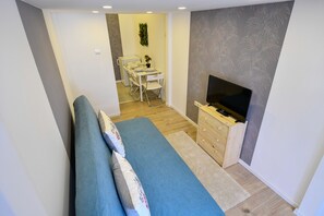 Appartement | Woonruimte | Een flatscreentelevisie