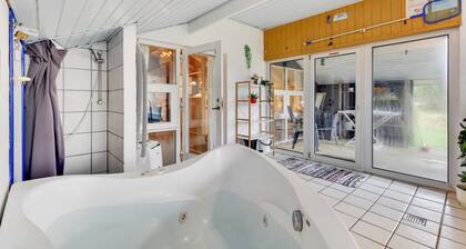 Amazing home in Hvide Sande with sauna