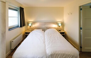 4 bedrooms, free WiFi