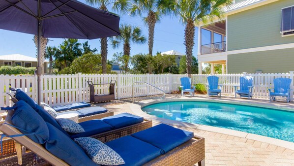 Indoor pool, a heated pool - Gulf View - 30A Private Heated Pool, 3 min walk to the beach. No roads to cross. (Santa Rosa Beach)