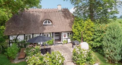 Stunning home in Stokkemarke with WiFi