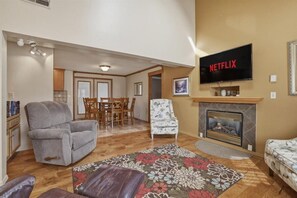 Unclassified image, 3 of 35, button - Mountain Home Gateway (Mountain Home)