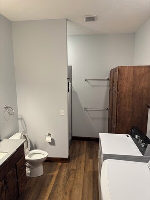 Towels - The Copper Lodge in Springfield (Springfield)