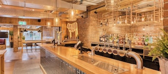 Premier Inn London Southwark - Southwark Station