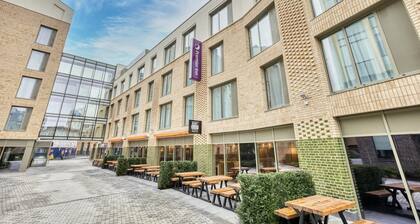 Premier Inn London Southwark - Southwark Station