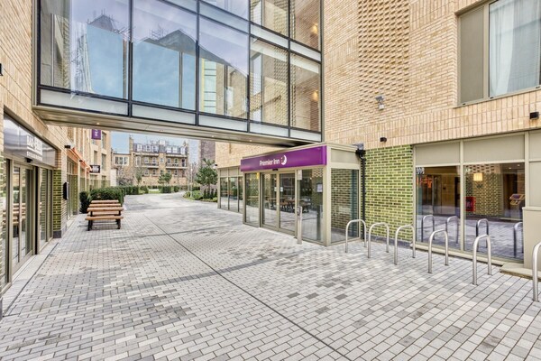 Premier Inn London Southwark - Southwark Station - Londra