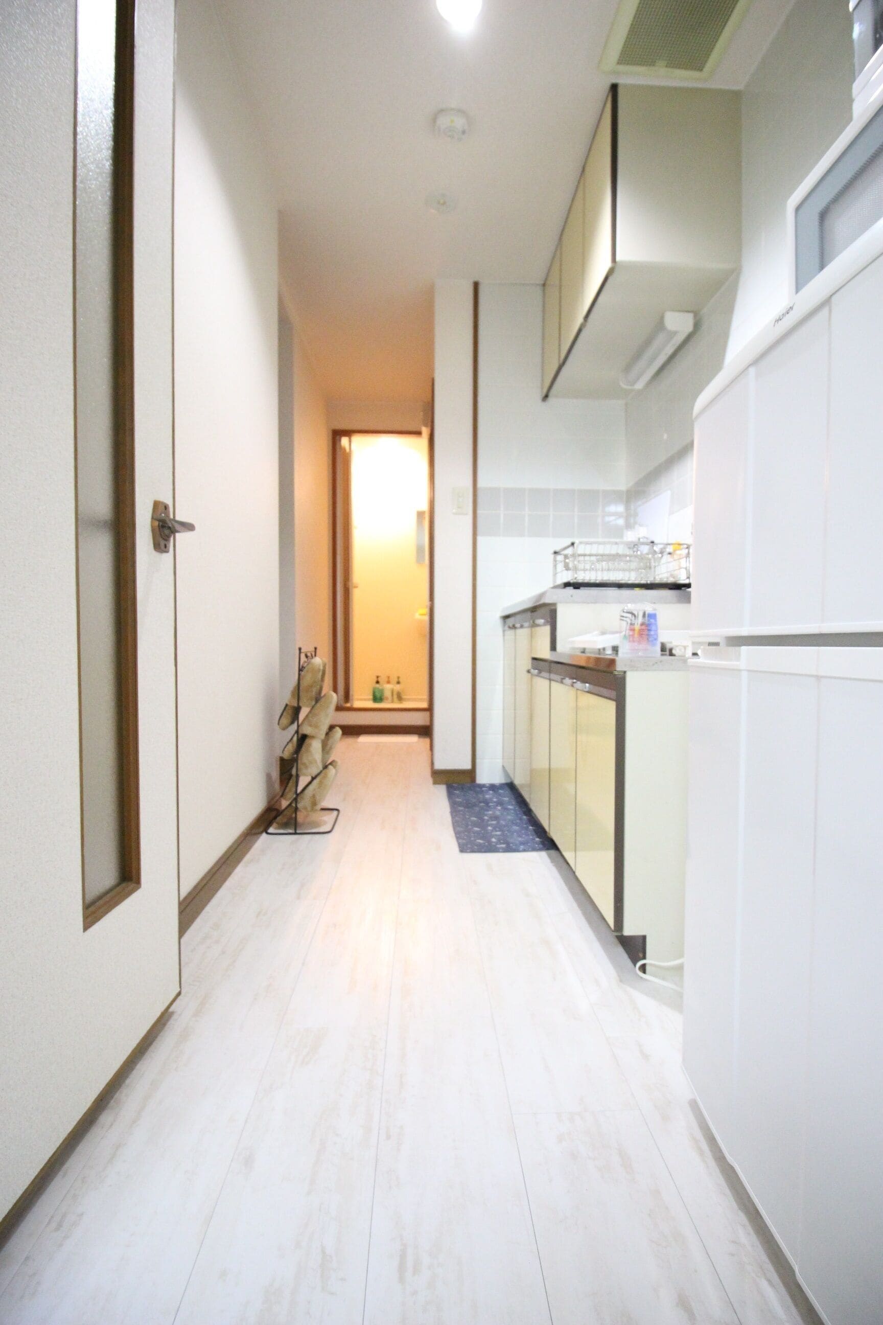 Desk, laptop workspace, iron/ironing board, free WiFi