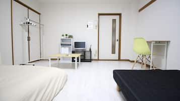 Apartment (202)