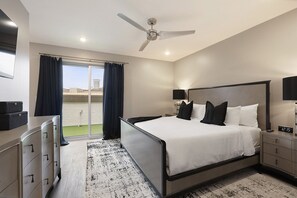 2 bedrooms, iron/ironing board, travel cot, WiFi