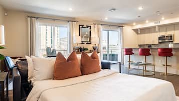 2 bedrooms, iron/ironing board, travel crib, WiFi