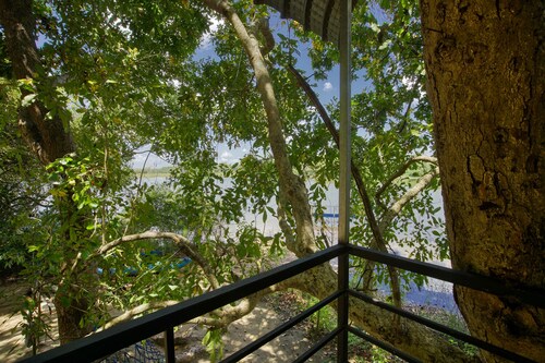 Yuhibuhi Forest Resort