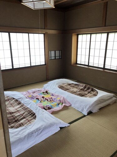 Kanazawa-Hachitabi Hashiba