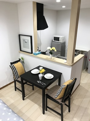 Appartement | Restauration dans la chambre