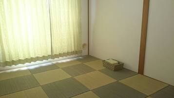 Apartment, 2 Bedrooms, Non Smoking | 1 bedroom, iron/ironing board, free WiFi