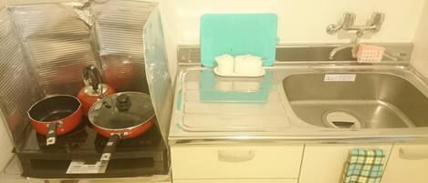 公寓, 2 間臥室, 非吸煙房 | 私人小型廚房 | 電冰箱、微波爐、爐台、電熱水壺