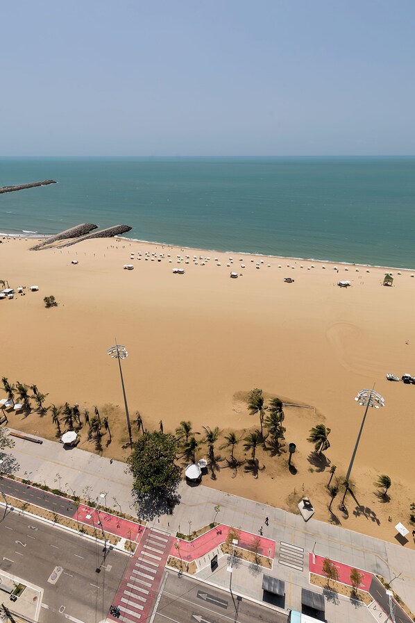 Na praia