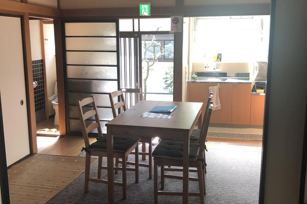 Kanazawa-Hachitabi Sennichi