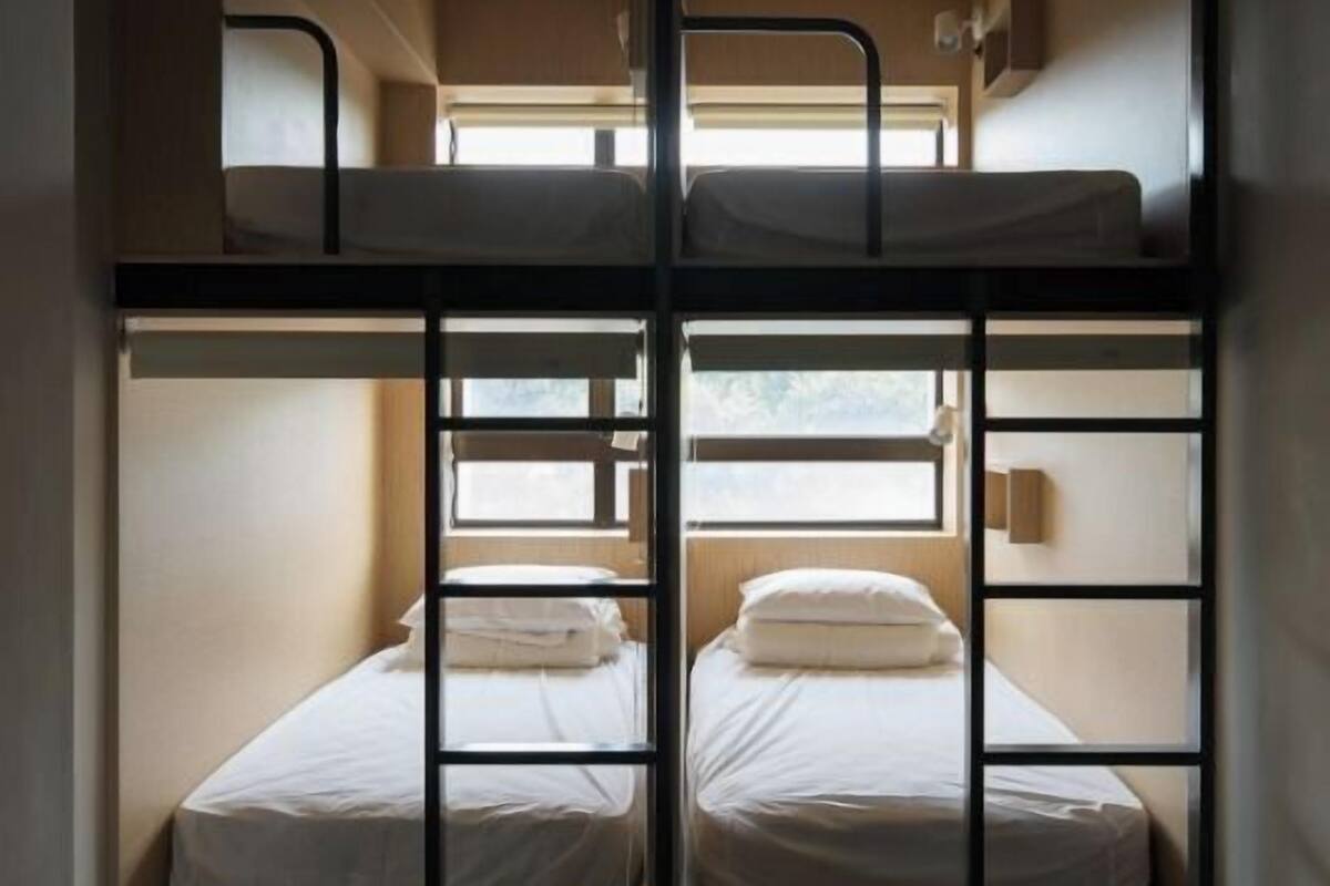 1 bedroom, blackout curtains, free WiFi, bed sheets