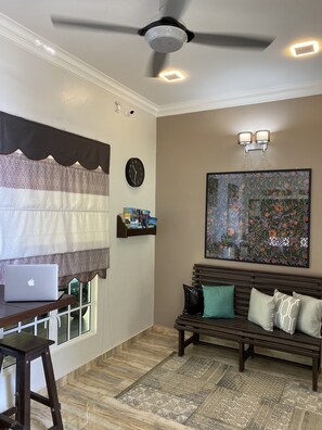 บริเวณนั่งเล่นที่ล็อบบี้