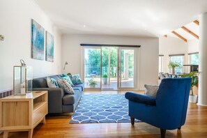 TV, fireplace, DVD player