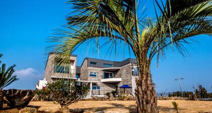 Swimeong Spa Pension