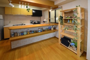 Basic House | Private kitchen