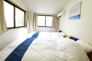 Basic House | Iron/ironing board, free WiFi, bed sheets - Z&Z Inn Honjo- Azumabashi (Tokyo)