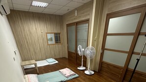 미분류 이미지, 4/30장, 버튼