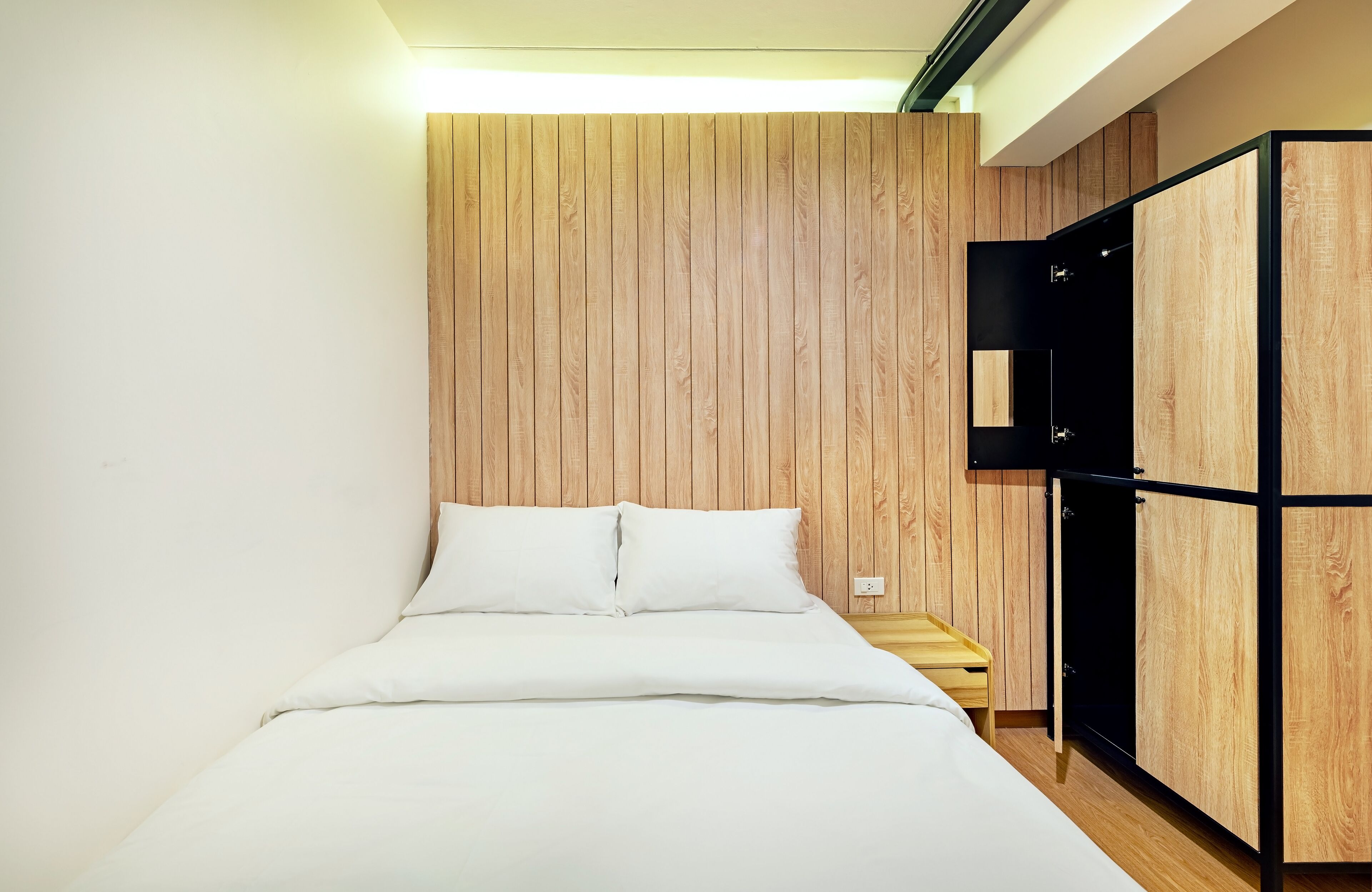 Photo - Siam Subway Hostel and Café