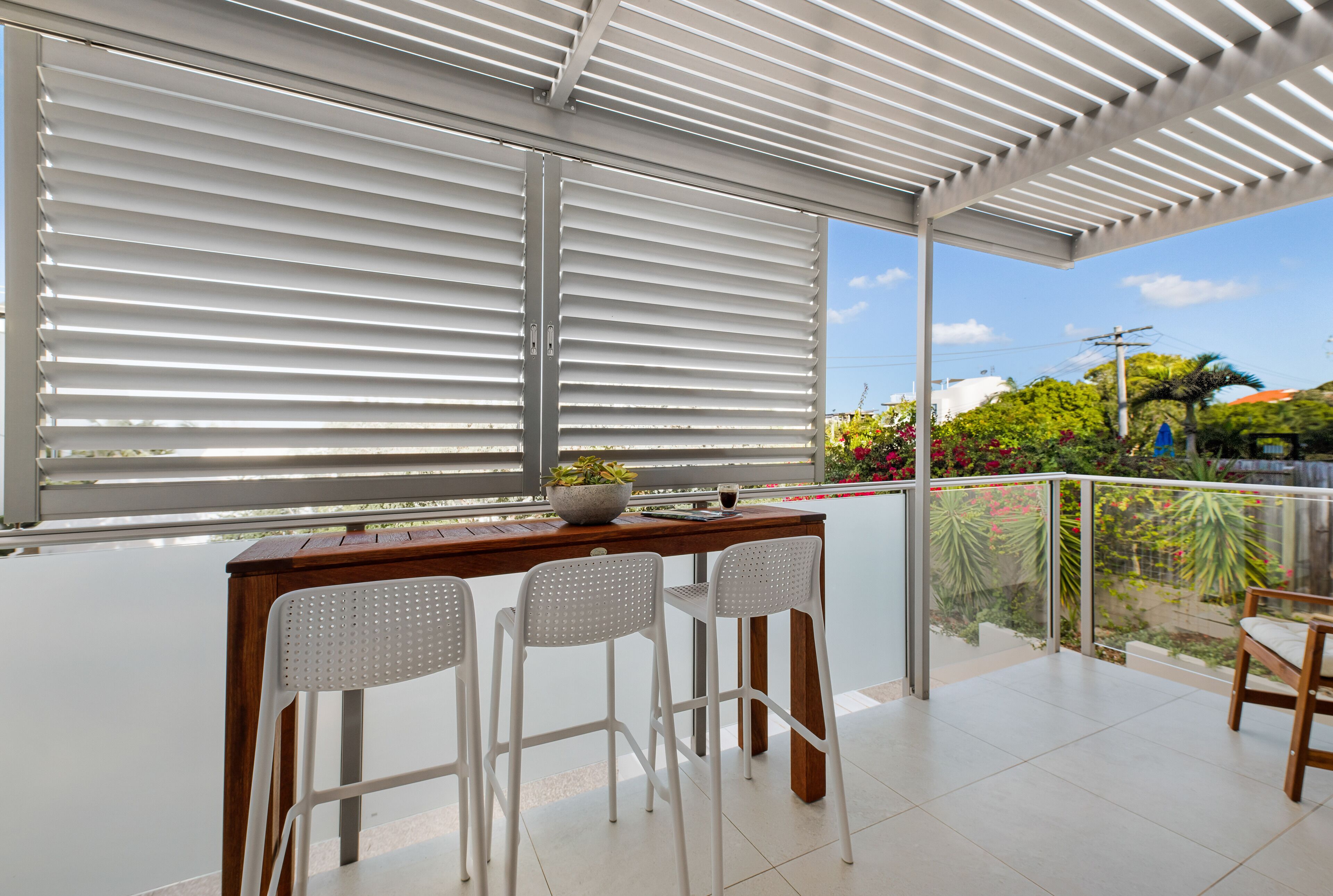 Apartment, 1 King Bed with Sofa bed, Balcony | Balcony