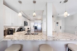 Fridge, microwave, oven, stovetop - What A View! Private Beach, Pool, Hot Tub Pickleball etc (Miramar Beach)
