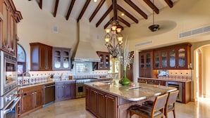 Unclassified image, 2 of 32, button - Casa Entre Suenos (Cabo San Lucas)
