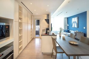 Apartment (2 Bedrooms) | Private kitchen | Fridge, microwave, oven, dishwasher