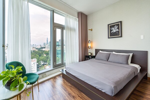 2 chambres, fer et planche Ă repasser, Wi-Fi, draps fournis