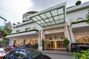 Exterior - Sai Gon Finest - Panorama Suite in Central D1 (Ho Chi Minh City)