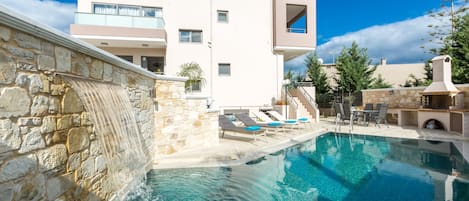 Comfort Villa, 4 Bedrooms | Private pool